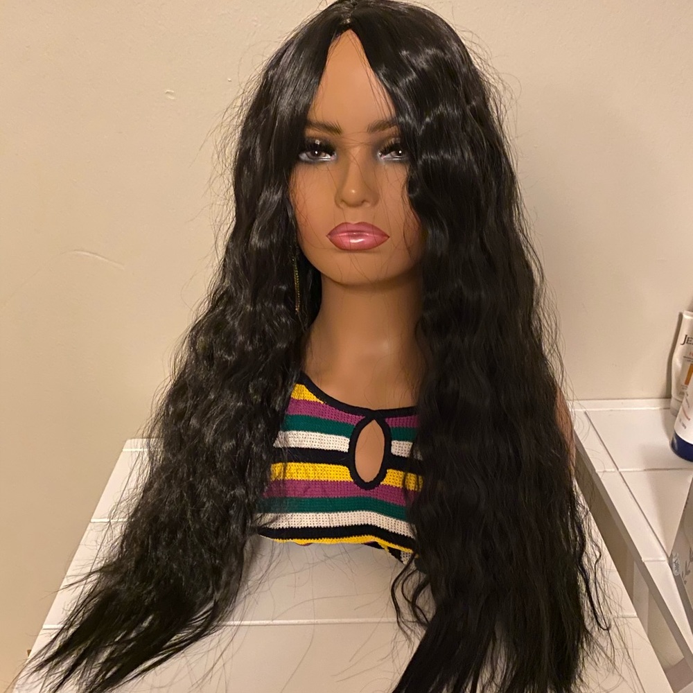 black crimp wig